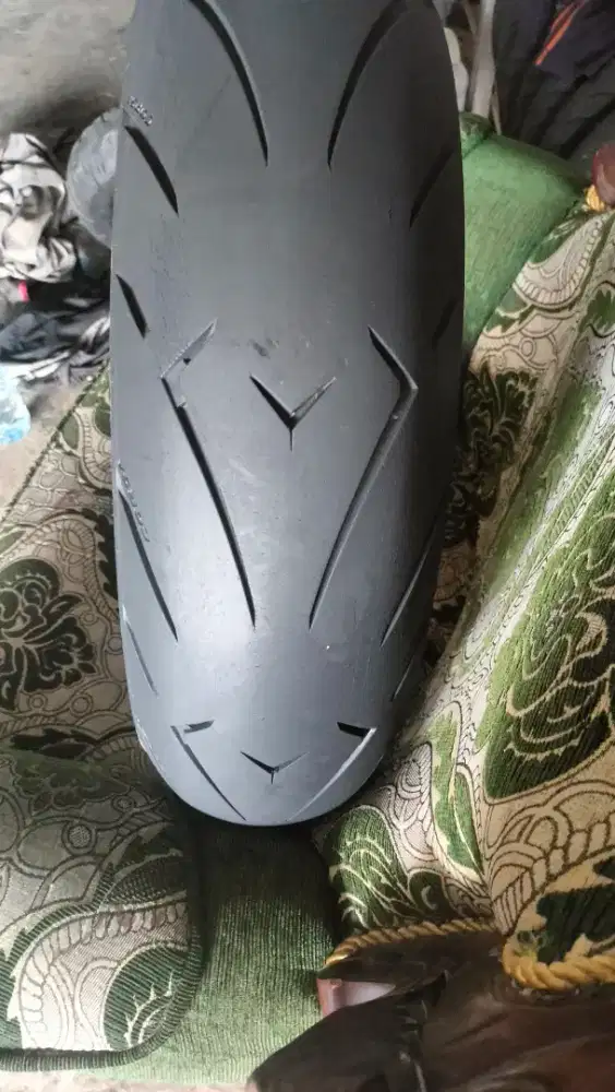 Ban ninja,CBR,R15 Corsa r93 ukuran 160/60-17 tubles belum ada tambalan