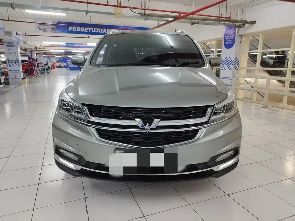 Dijual cepat Wuling Cortez EX sunroof Lux At 2022 Silver