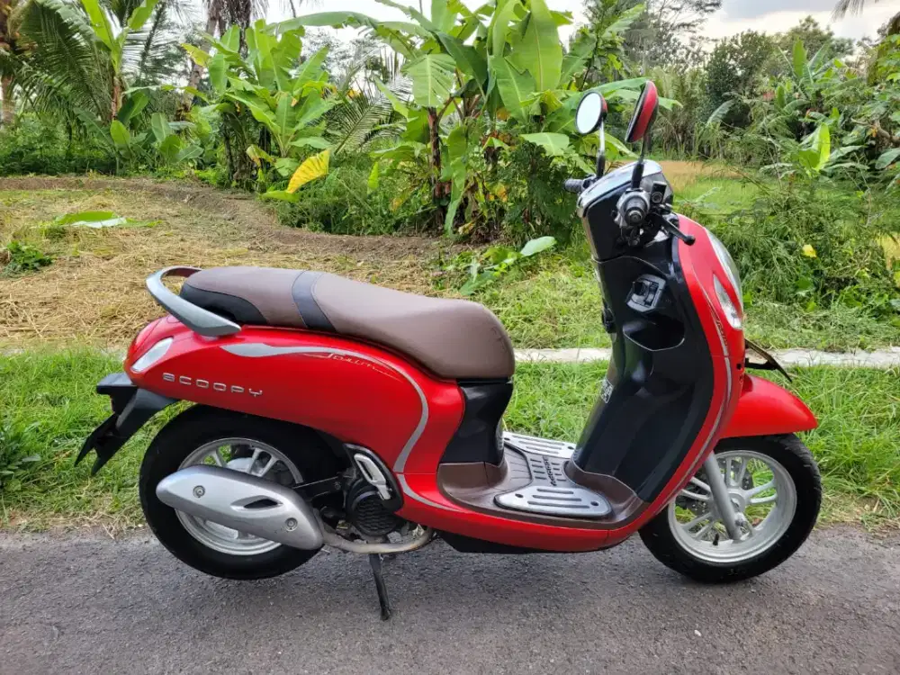 SCOOPY STYLISH KEYLESS 2022