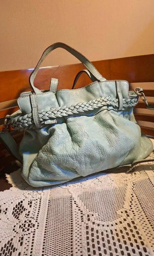 Shoulder Bag Wanita Kulit Asli  by le juney