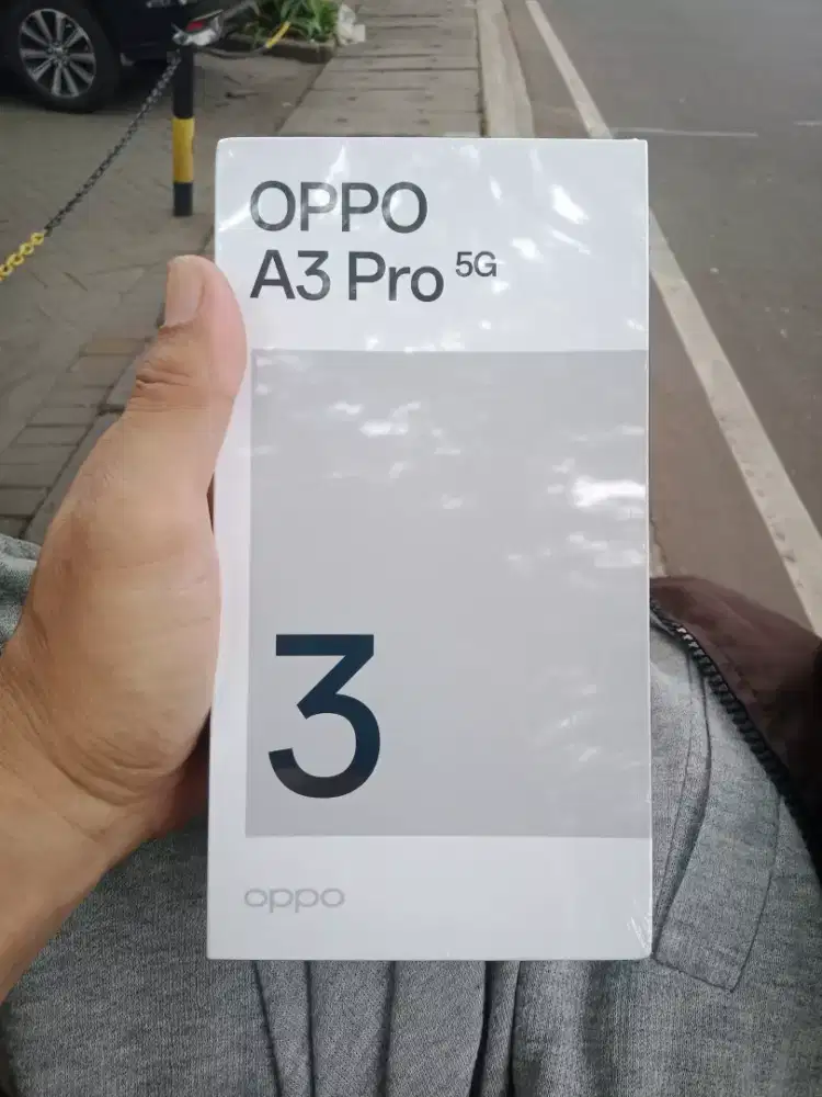 Oppo A3 Pro 5G, Ram 8/256,(Baru Pakai 4 Hari)