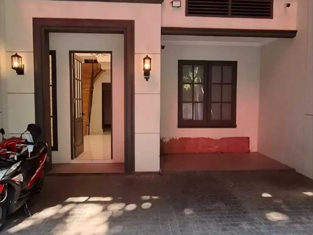 Disewakan Rumah Taman Malaka Utara Pondok Kelapa Jakarta