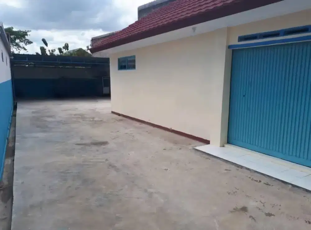 Dijual Tanah Bonus Toko di Warung Kadu