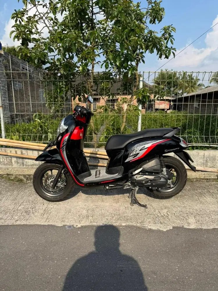 SCOOPY 2020 AB SLEMAN