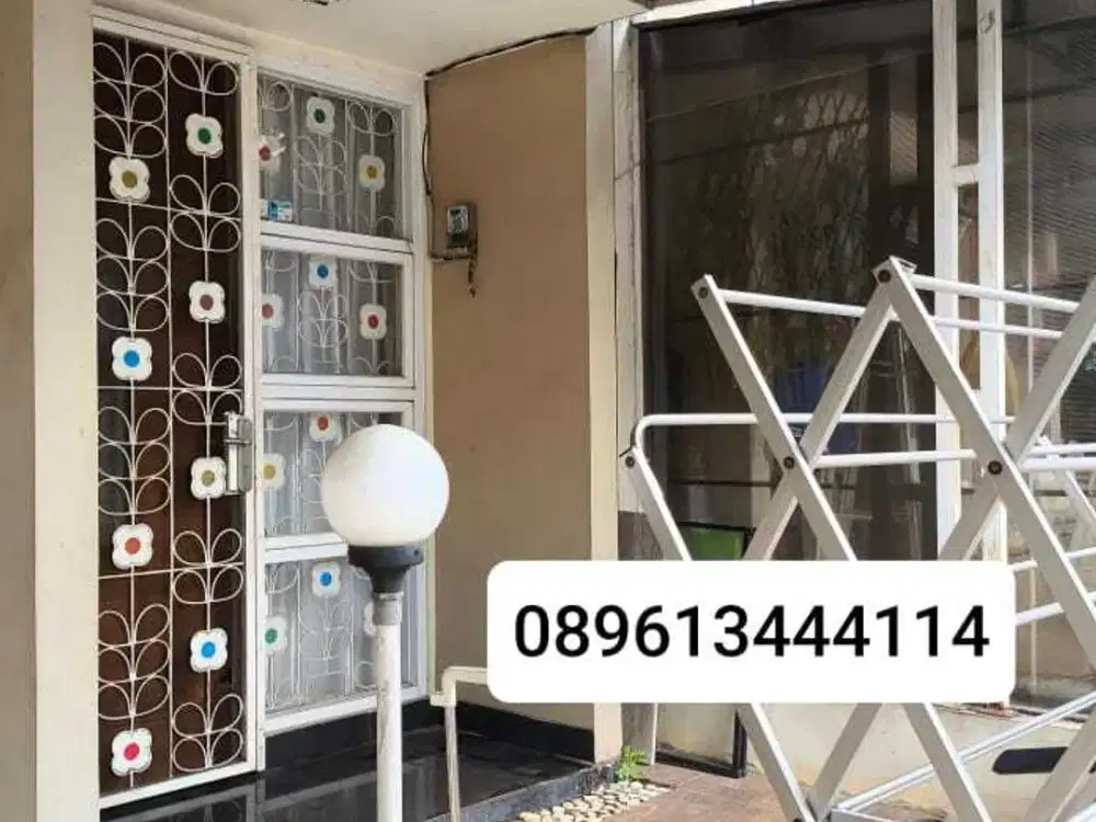 Disewakan Rumah di Trevista Ciputat, dekat jalan tol & pool busway