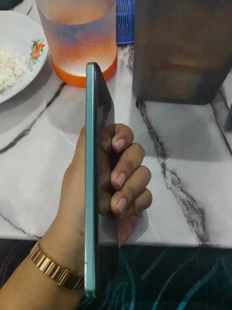 Vivo v27e 12/256
