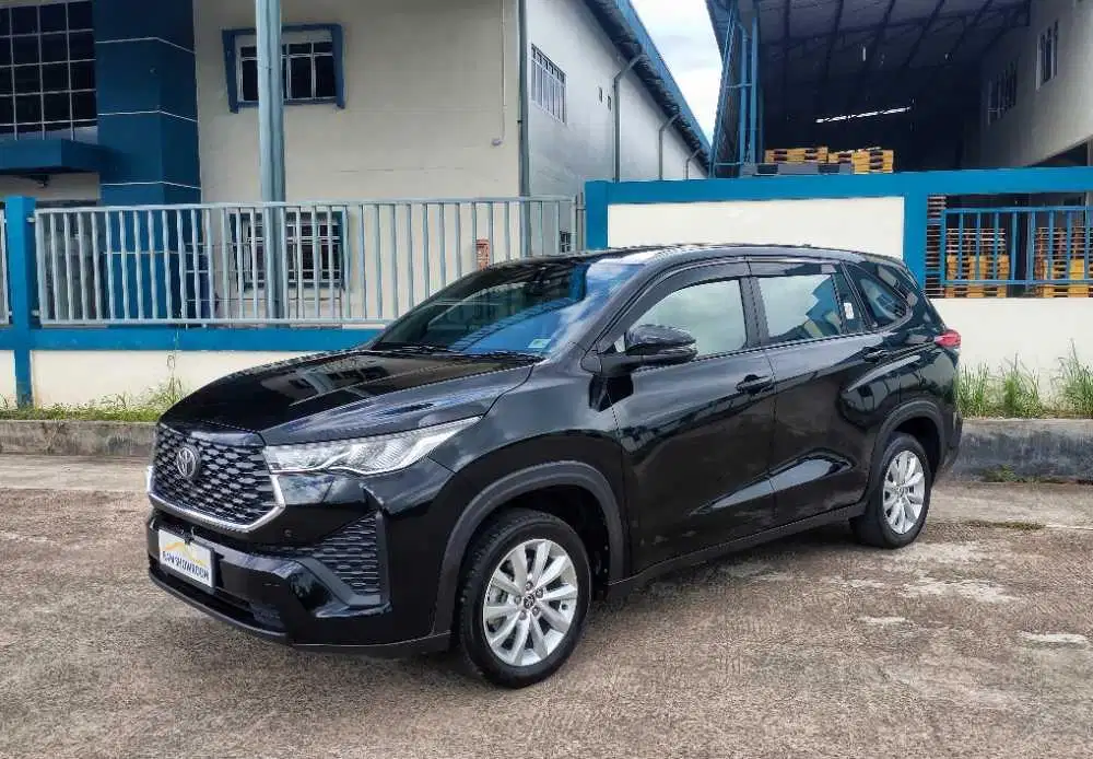 TOYOTA INNOVA ZENIX V 2.0 AT 2023