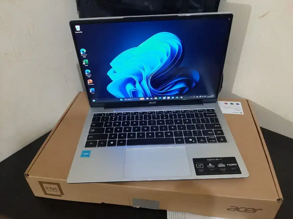 Laptop Acer Lite 14