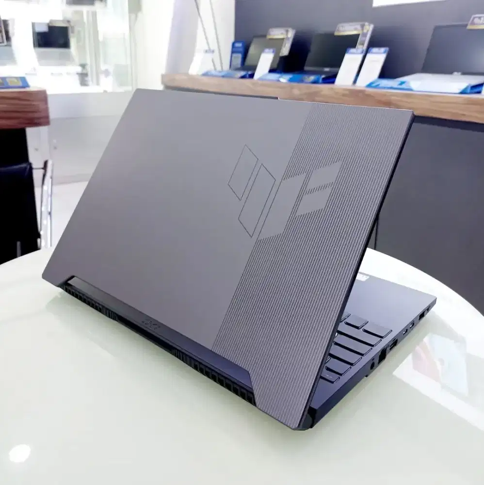 ASUS TUF GAMING A15-FA507RC Ryzen 7 6800H Ram 16GB RTX3050 4GB fulset