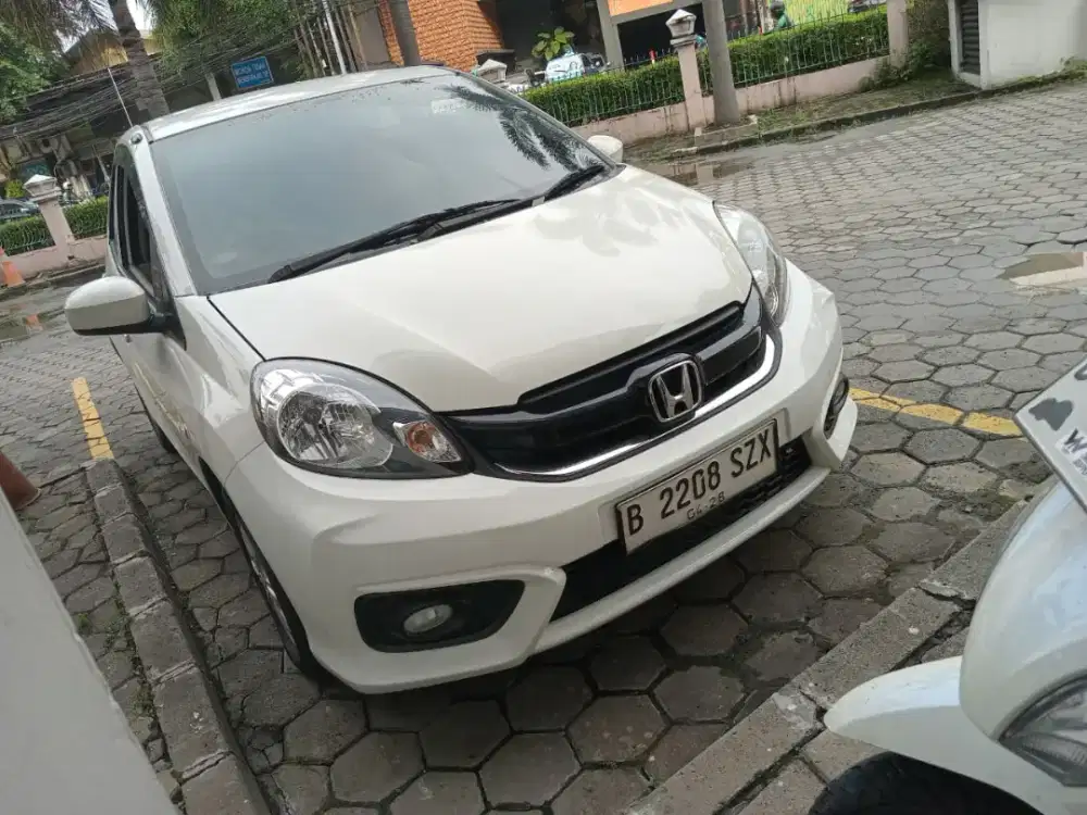 Honda brio e at th 2018