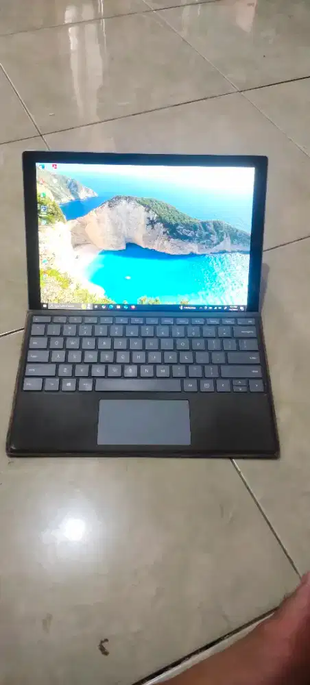Microsoft Surface Pro 7/Core i5-1035G4/Ram 8GB/SSD 128/Intel Iris/12'5