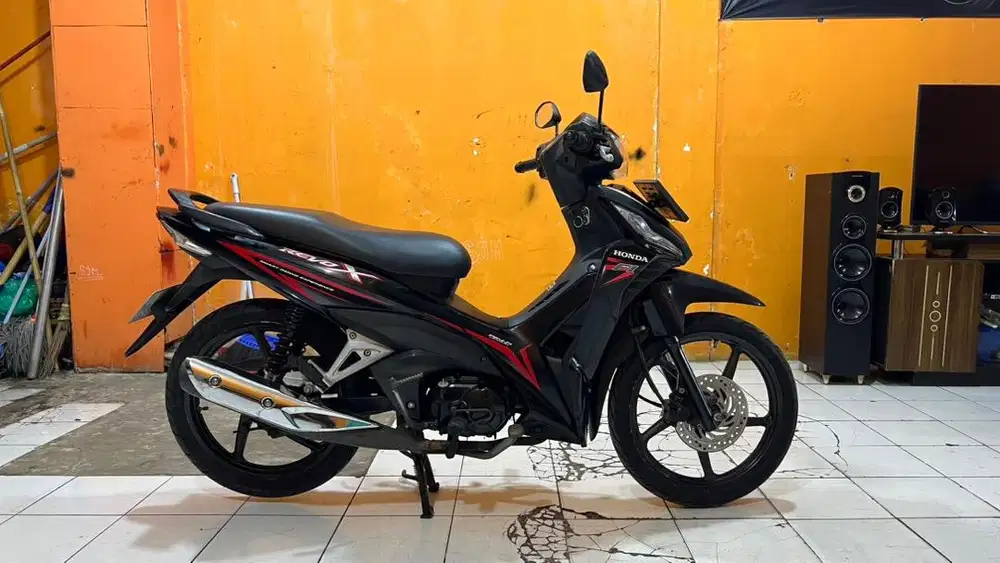 Honda Revo X pajak hidup