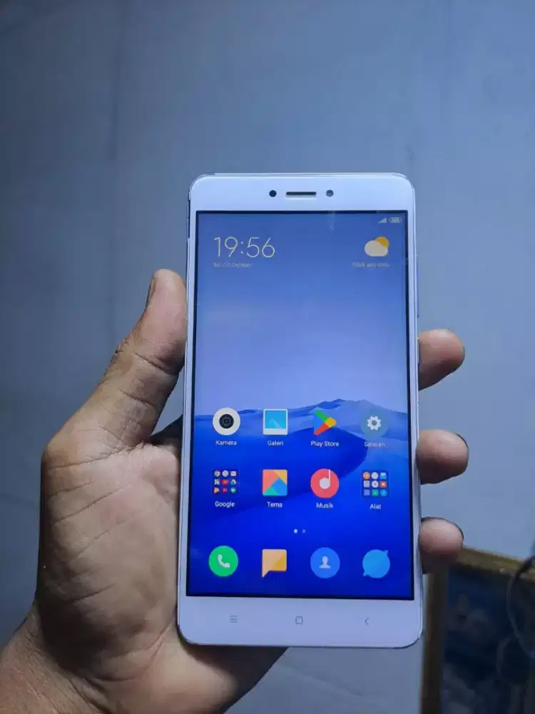 Redmi Note 4x 4/64 snapdragon