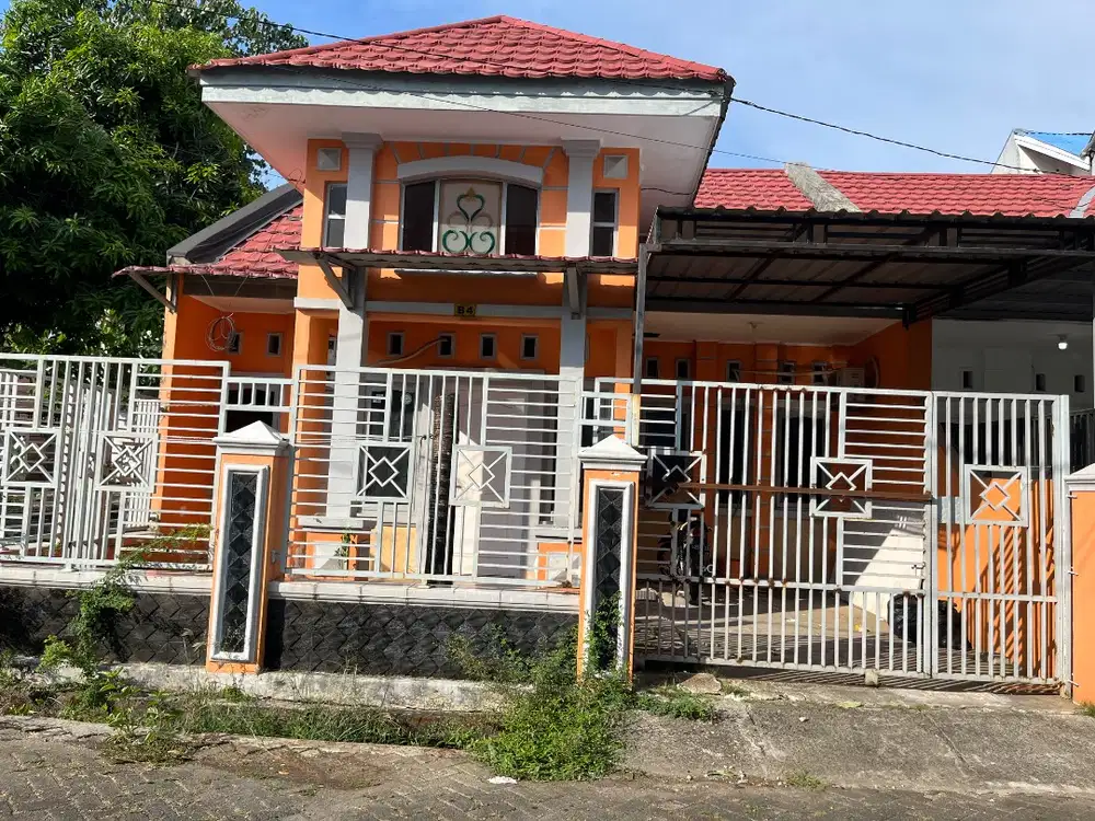 RUMAH EKSKLUSIF HOOK DI CLUSTER GRAHA SANJAYA - LOKASI STRATEGIS