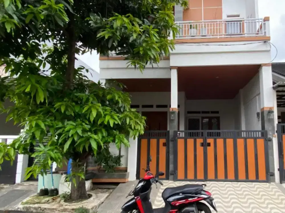 Rumah 2 Lantai luas 150 di Perumahan Duta Bumi 3, Bekasi