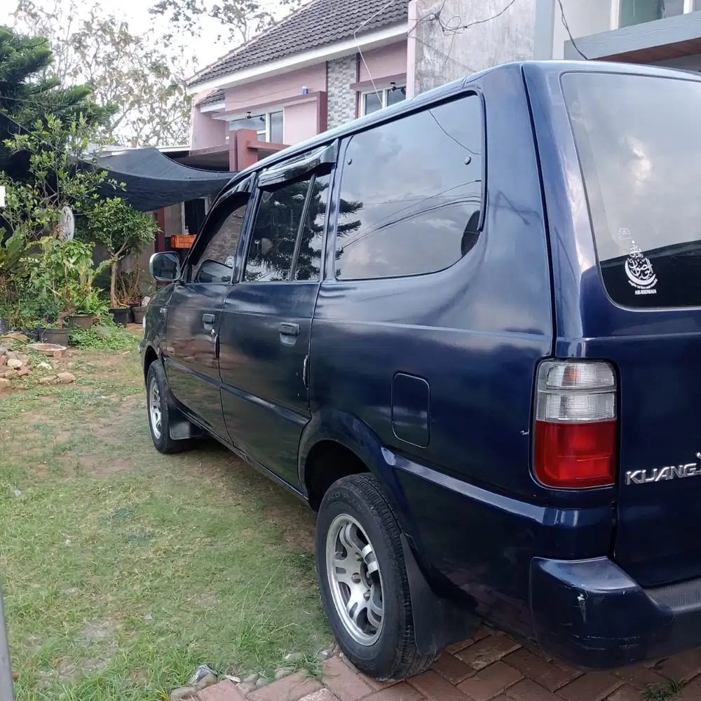 Toyota Kijang 2003 Bensin