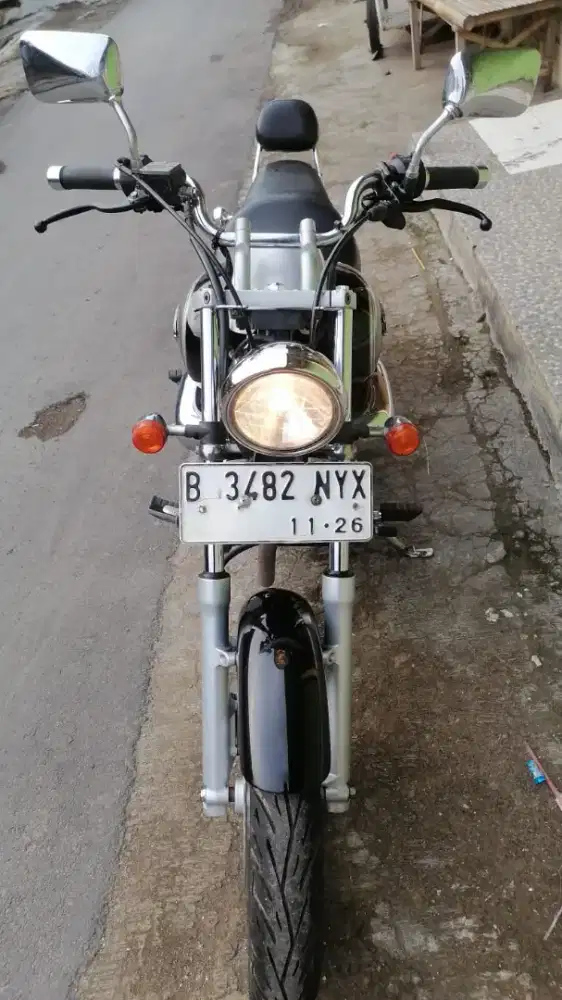 Honda Phantom Black