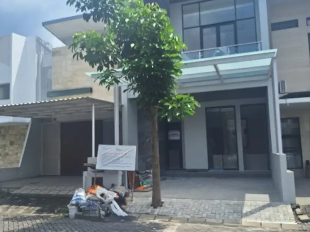 Rumah Baru Dian Istana Mocca Vrbana Minimalis SHM Bagus Murah