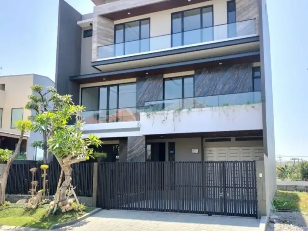 Rumah Baru Citraland 3 Lantai Rooftop Minimalis Bagus