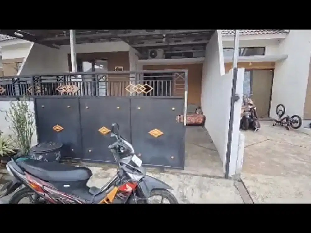 Jade Sudimoro, Tulangan, Sidoarjo