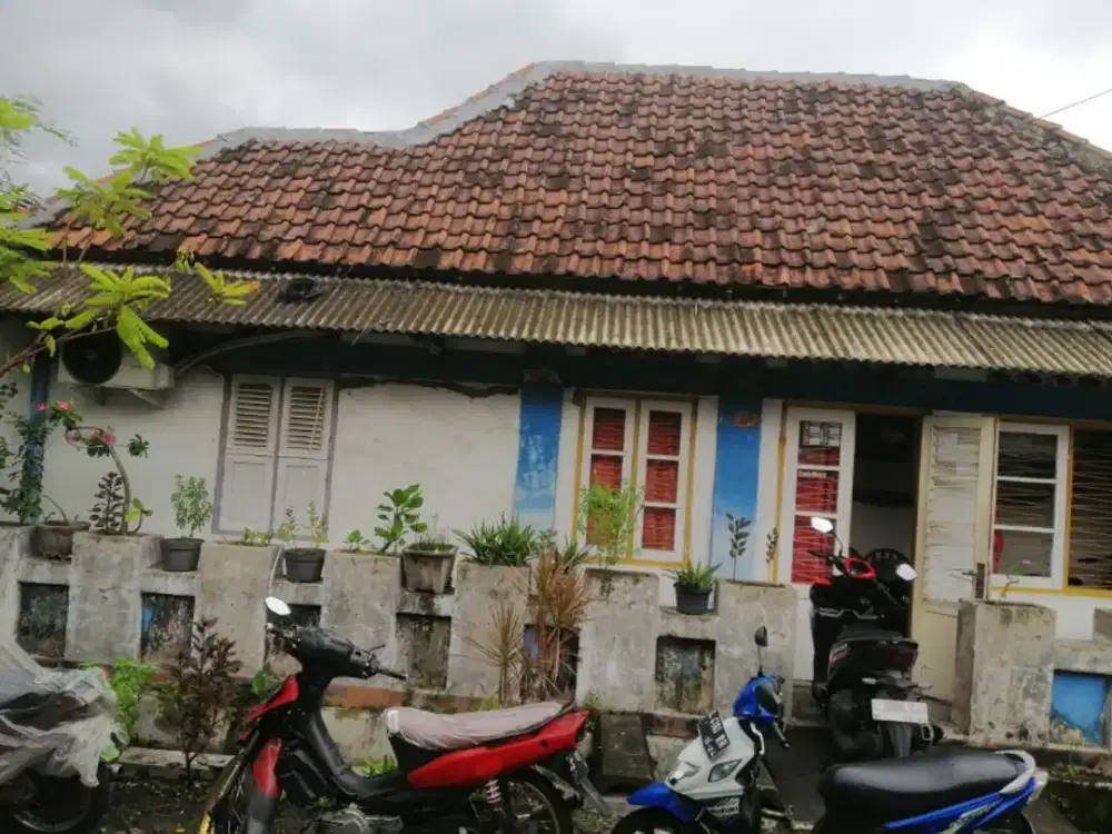Jl Grudo, Tegalsari,  Surabaya