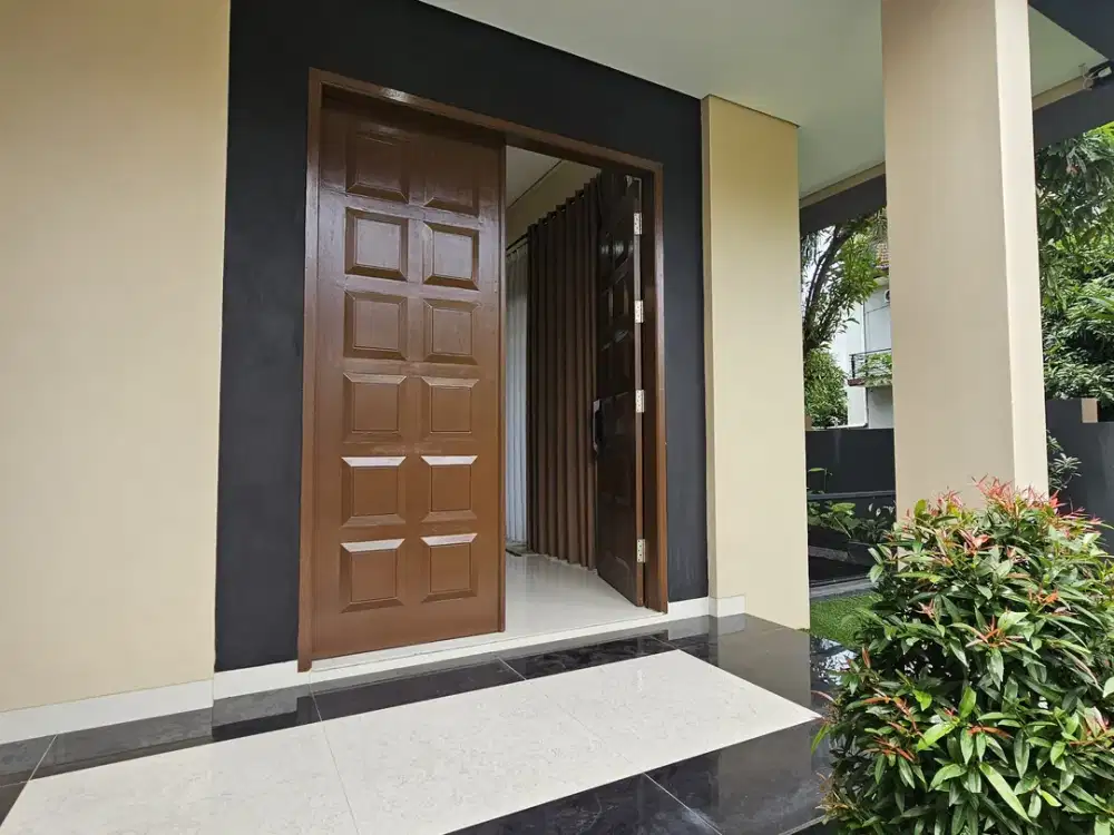 Rumah Brand New Bangunan Mandiri Posisi Hook di BSD