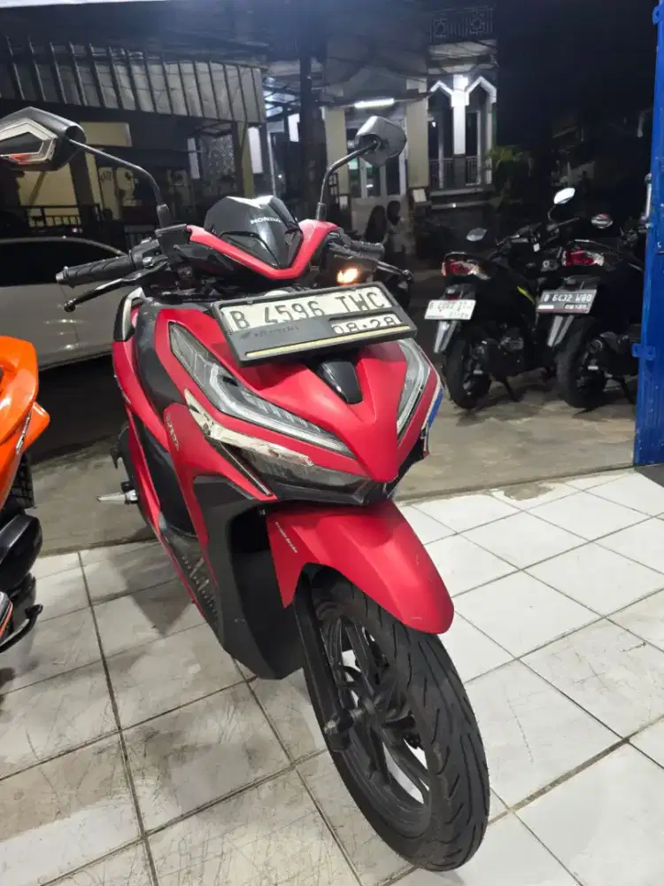 DIJUAL CASH HONDA VARIO KEYLLES 150 THN 2018 PAJAK IDUP SIAP PAKAI