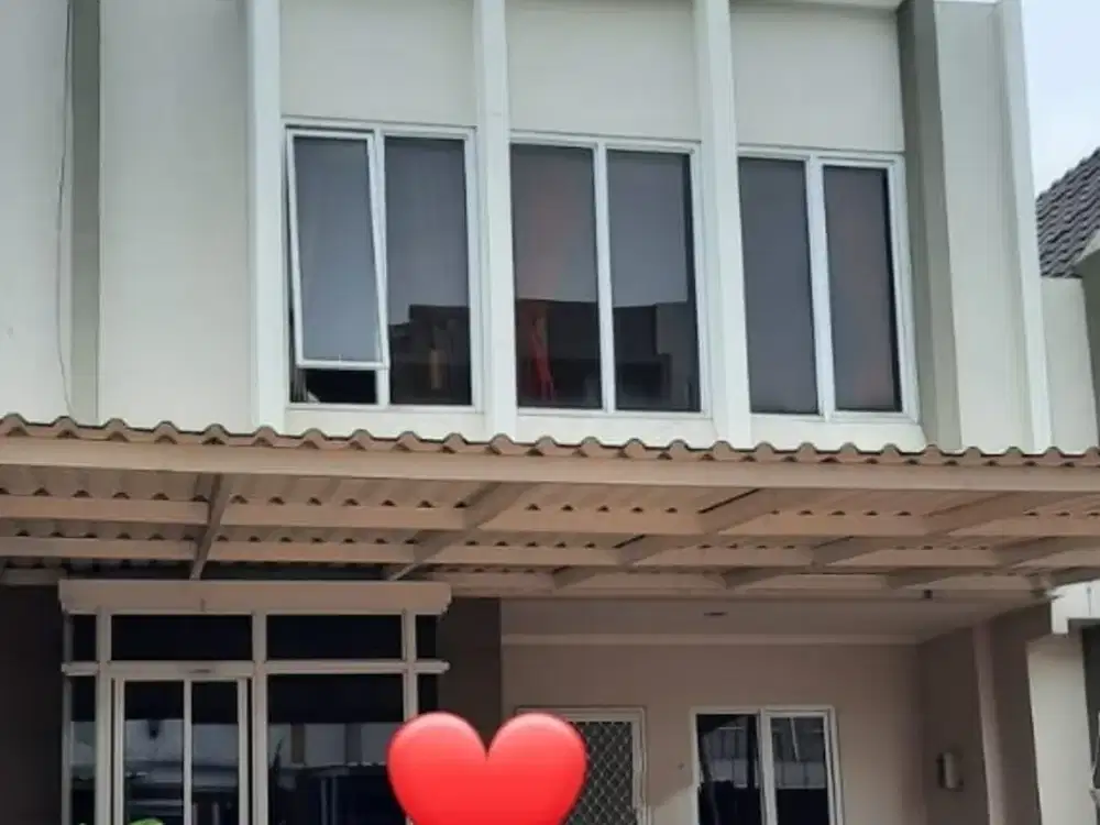 Rumah Rapi Siap Huni Lokasi Super Strategis di Gading Serpong