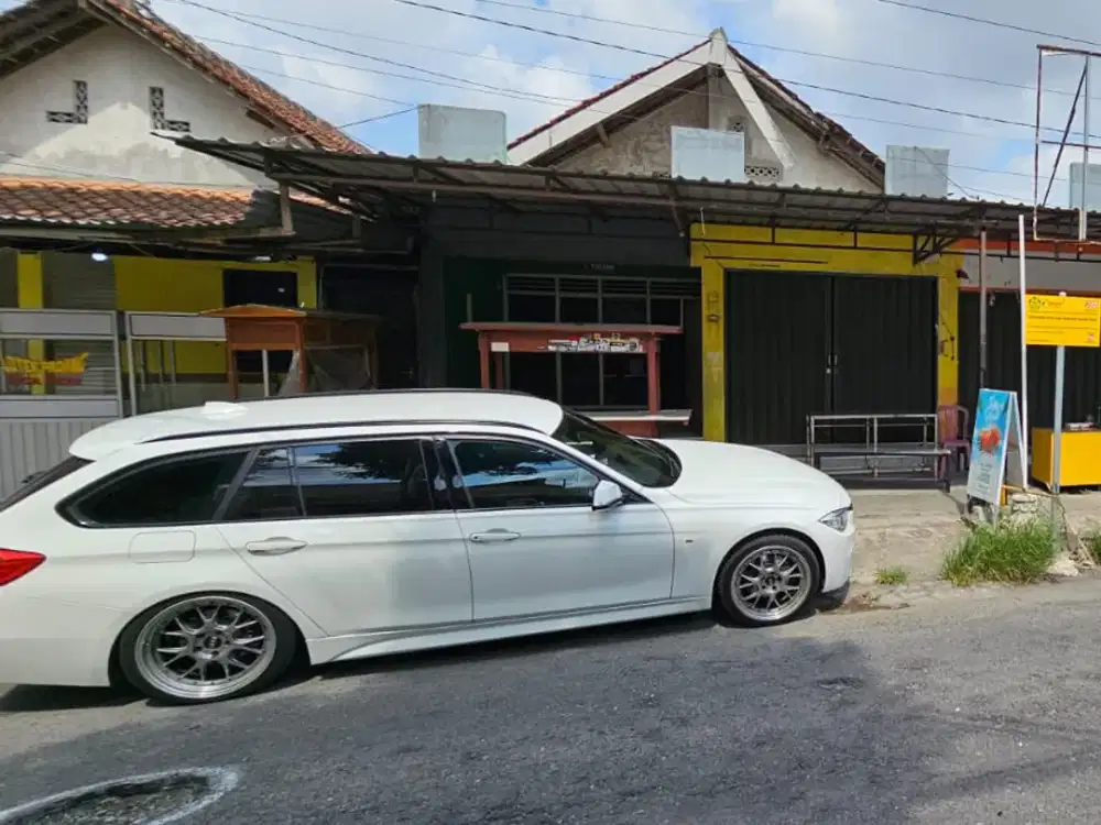 super. strategis. jln. wahid.  hasyim.  cck. untuk. usaha. n kos2an