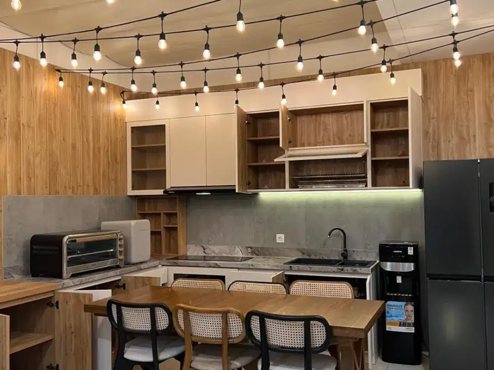 Rumah Cantik Rapi Sudah Renov + Bonus Furnished di BSD