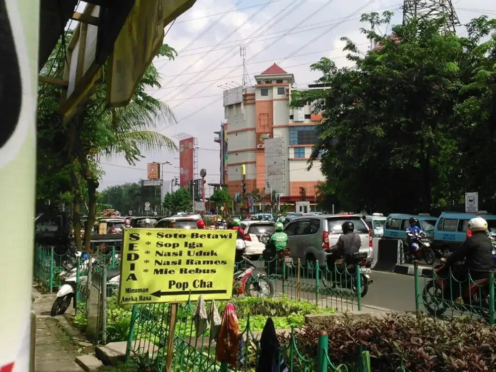 JUAL RUMAH KOS KIOS MURAH  DEPAN PGC CILILITAN STRATEGIS