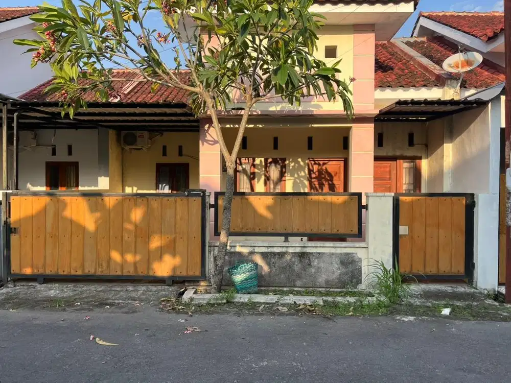 Di jual rumah gumpang belakang tifontex