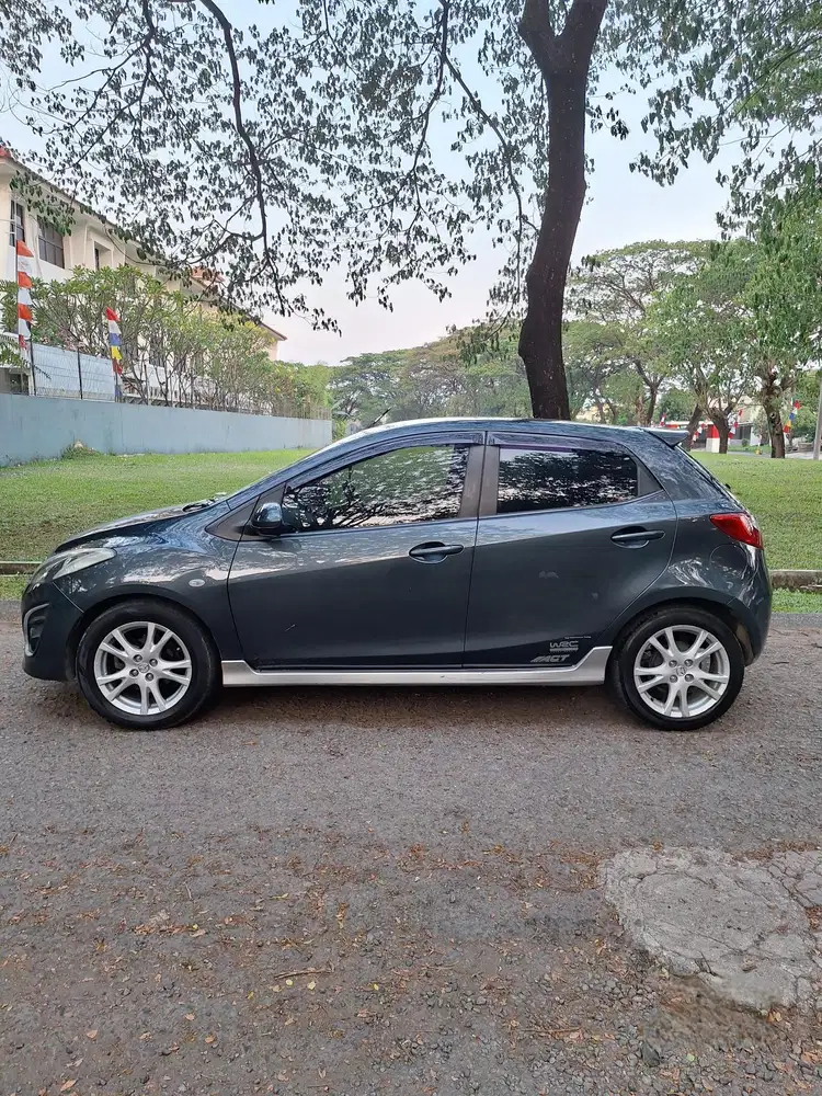 Dijual Mazda 2, Type R 1.5cc th 2013