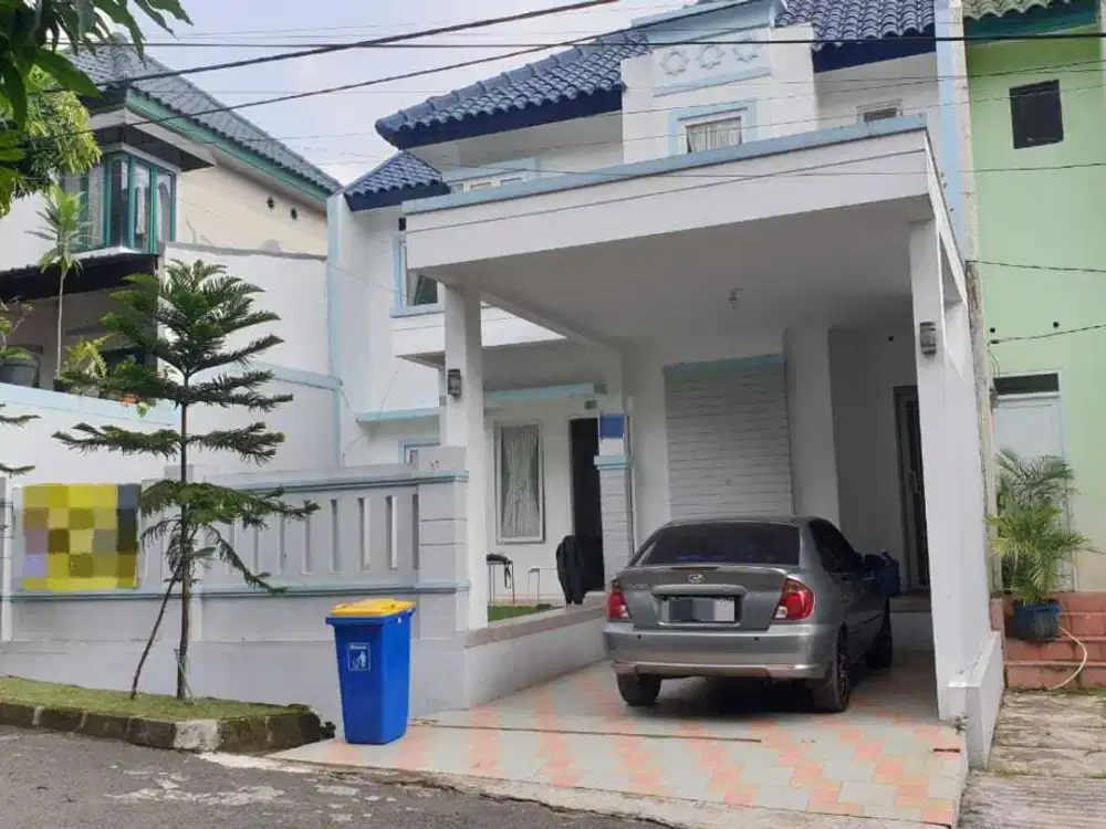 Dijual Rumah SHM Luas 178 m Strategis di Buikt Azzikra Sentul