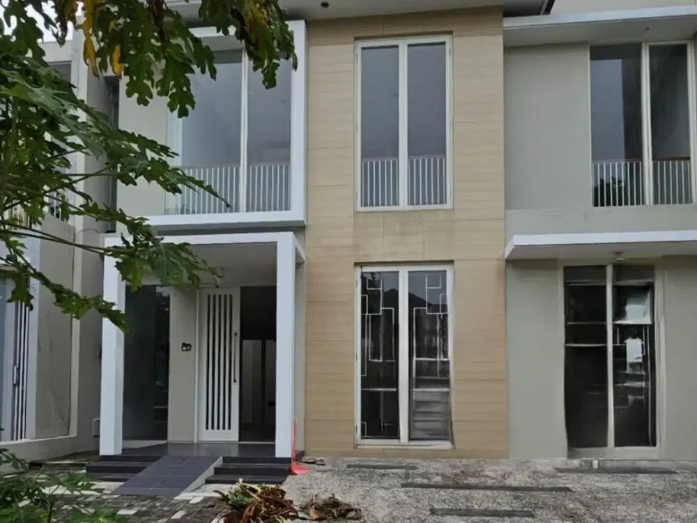 Dijual Rumah Citraland Strategis Siap Huni