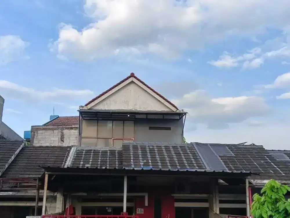 DiJual Rumah 2 lantai luas 110 m di Tapos Depok