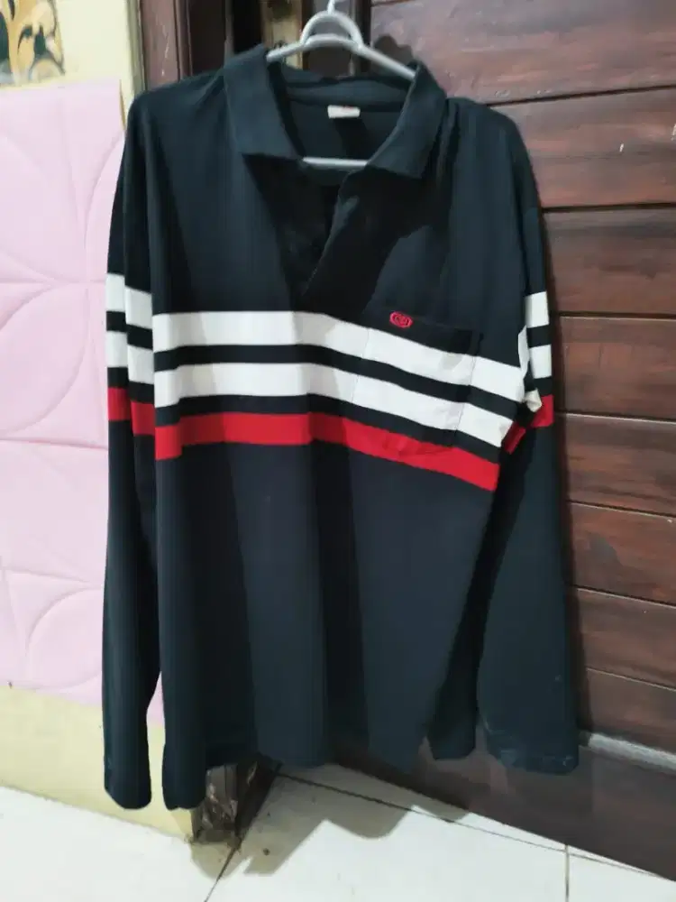 Kaos Kerah Lengan Panjang