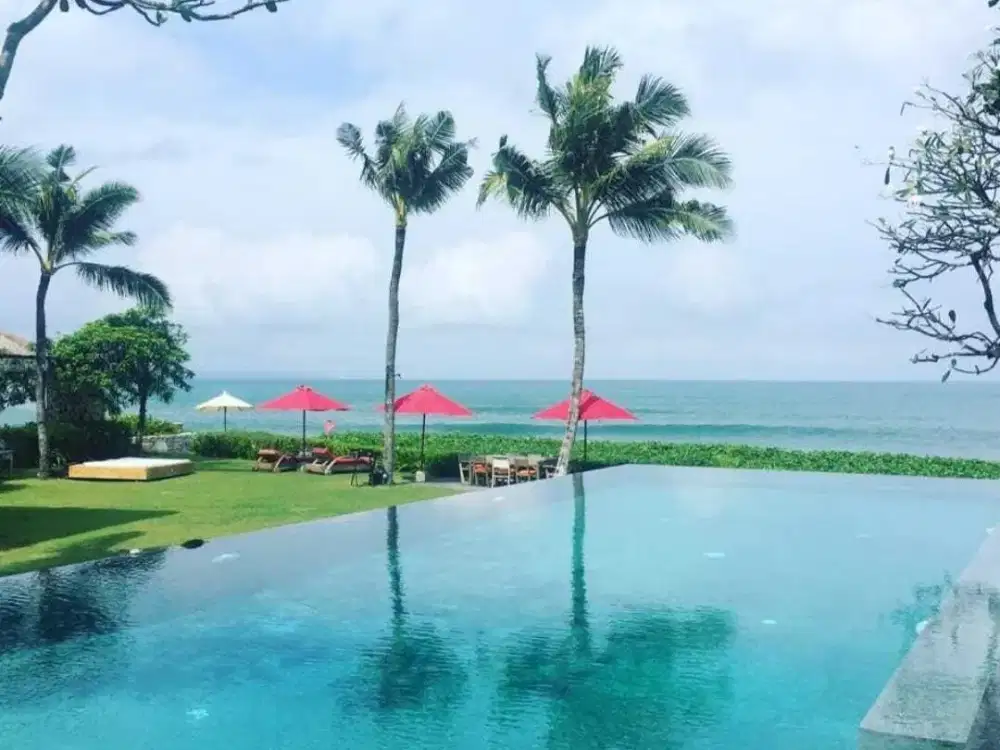 Beach Front luxury Villa In Canggu pererenan Bali