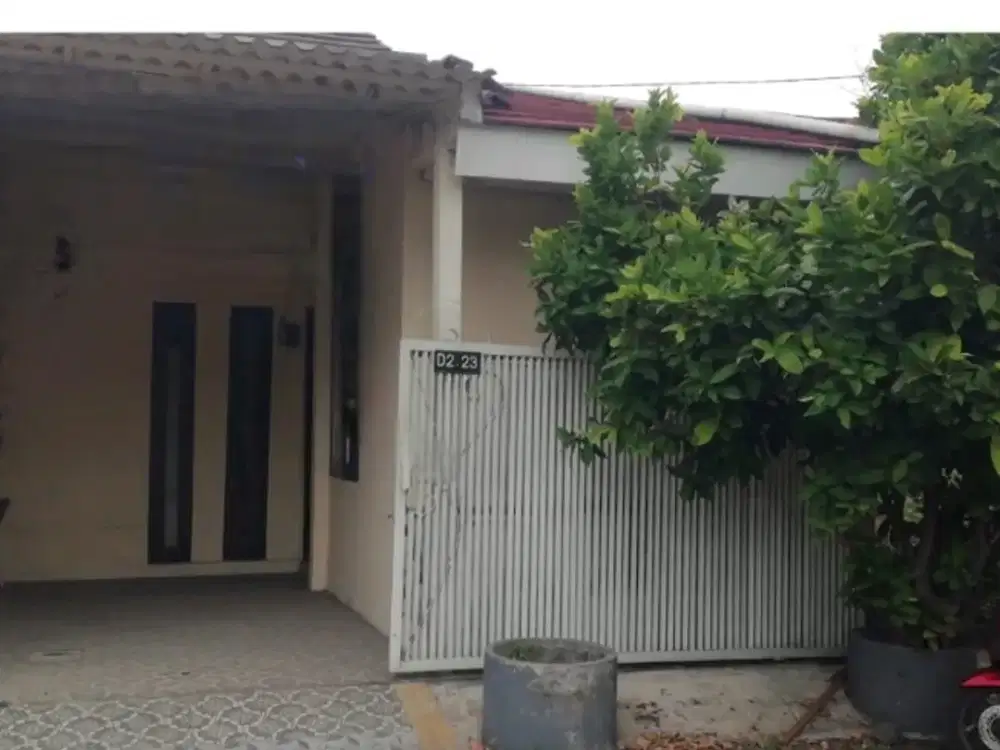Dijual Rumah Lokasi Strategis di Istana Mentari Cemengkalang Sidoarjo