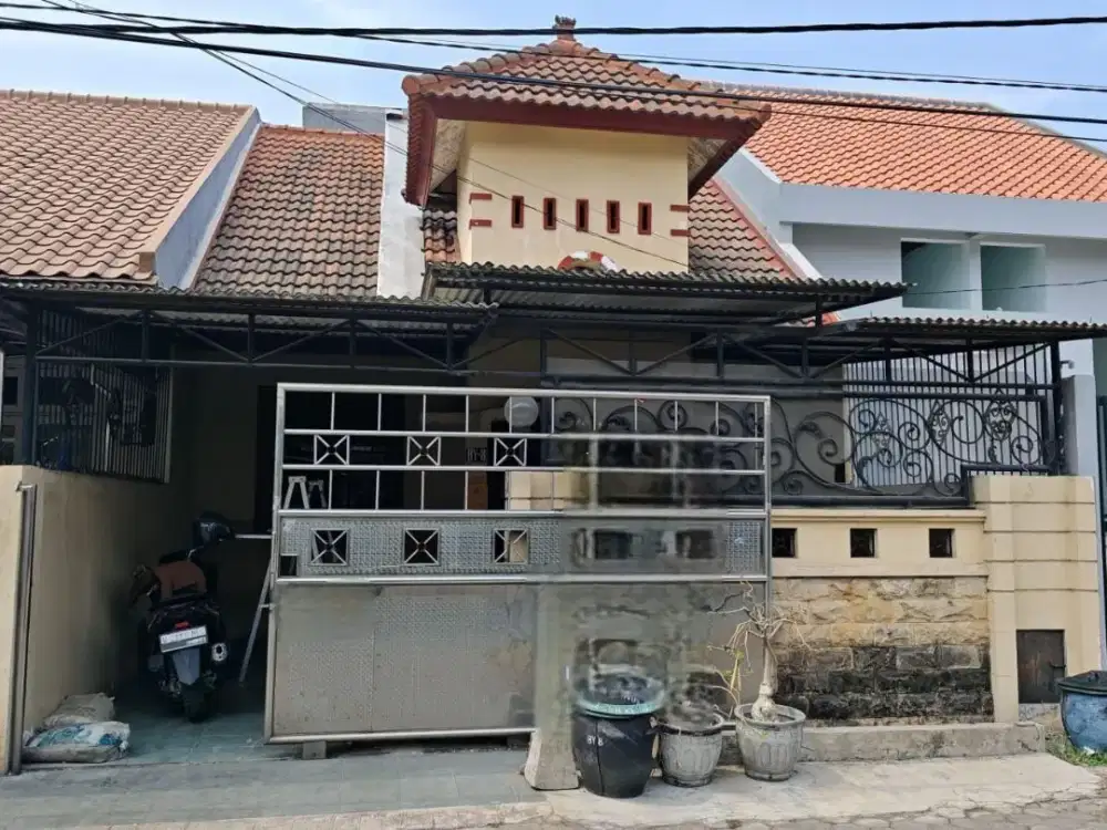 Dijual Rumah Taman Pondok Indah Wiyung Strategis Siap Huni