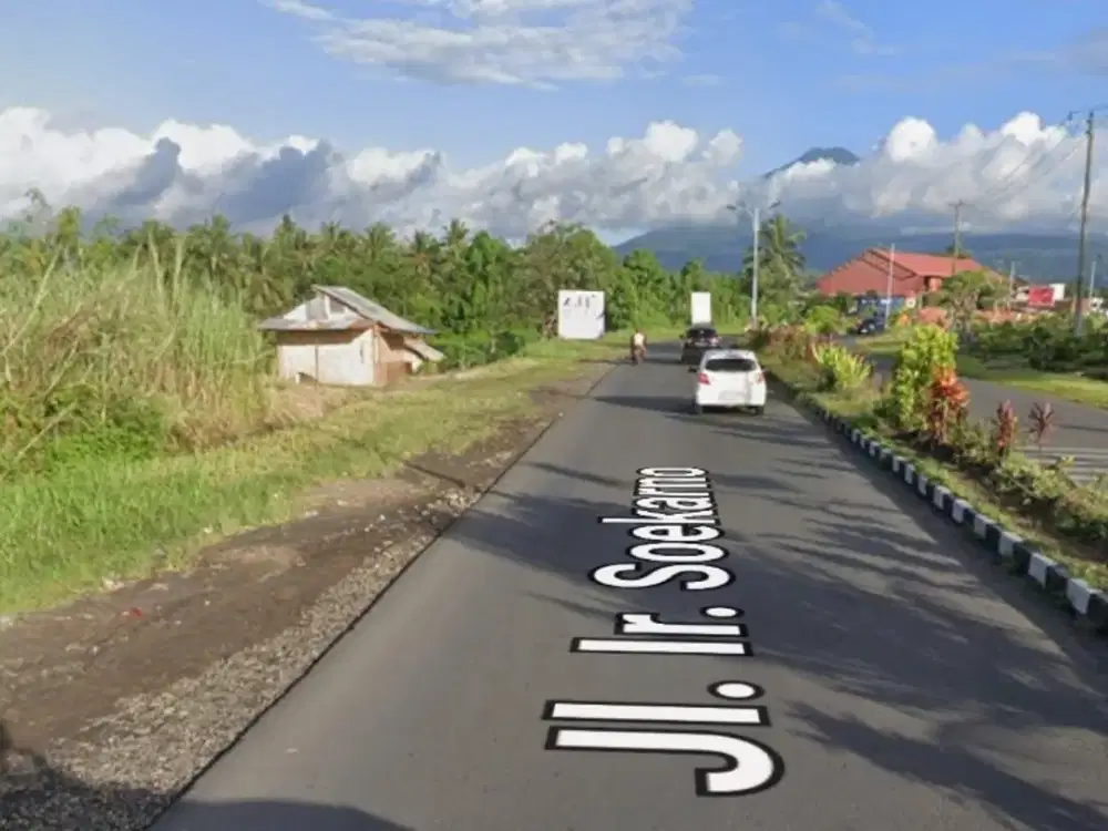 Tanah di jl.Soekarno samping RS Sentra Medika