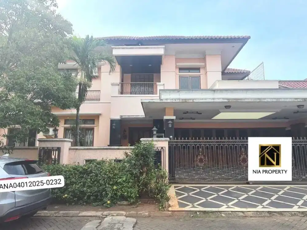 Rumah Mewah LT1.050M dengan kolam renang Raffles Hills Cibubur