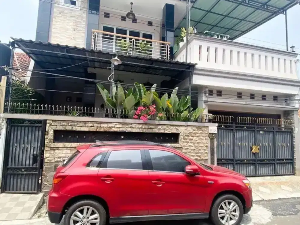 Di Jual Rumah Cantik 2 Lantai Lokasi Strategis di Cengkareng Barat