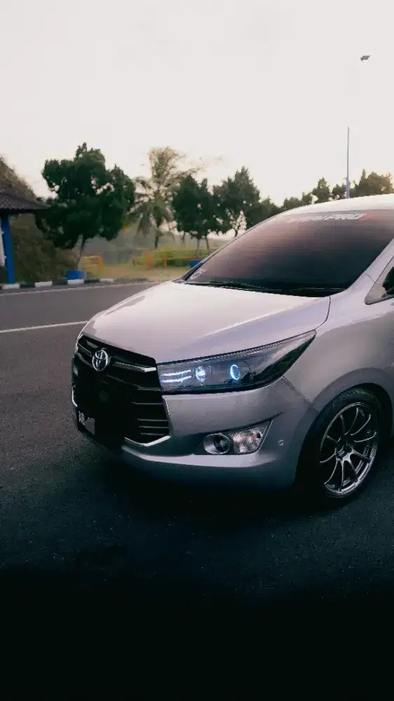 INNOVA REBORN 2.4V DIESEL MATIC