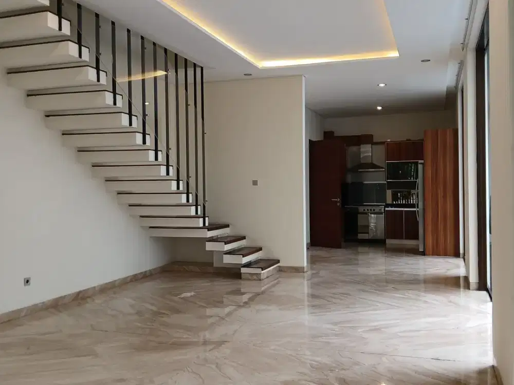 A modern house in a compound in Kemang Dalam, Kemang, South Jakarta