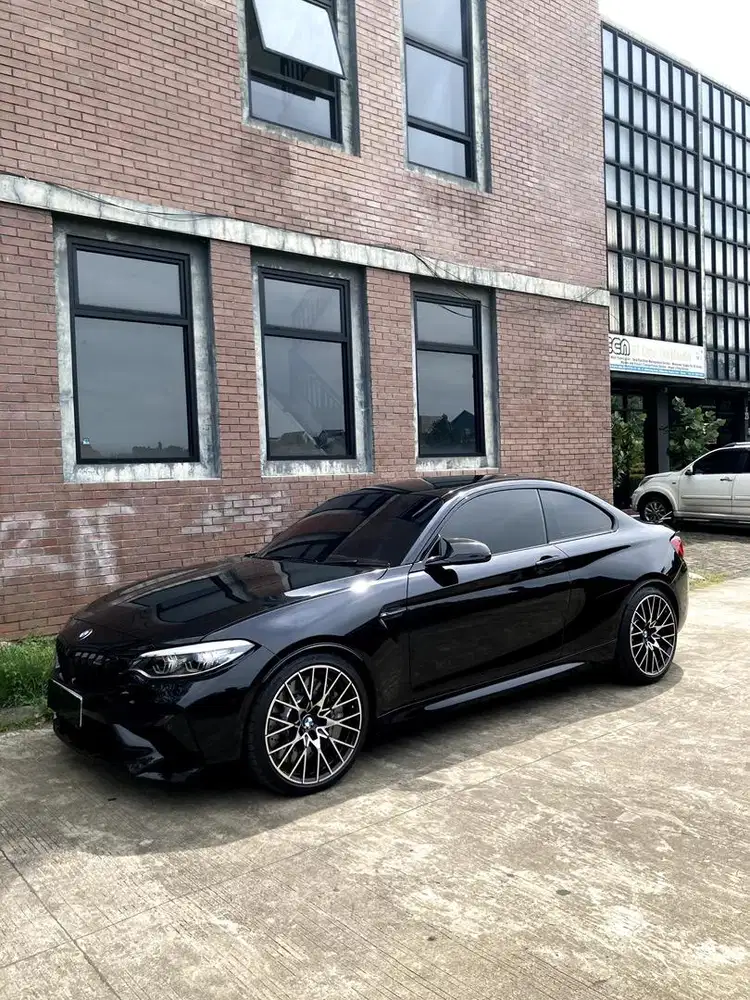 BMW M2C bonus Akrapovic 150jt like new condition direct owner