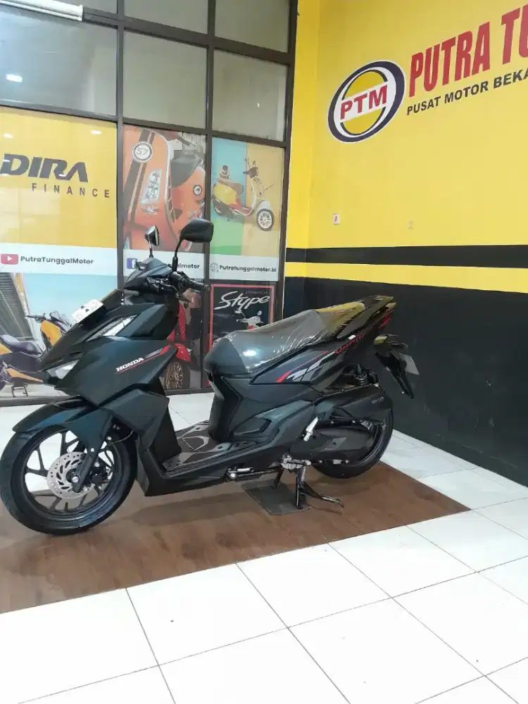 Vario 160 cbs kredit dp minim