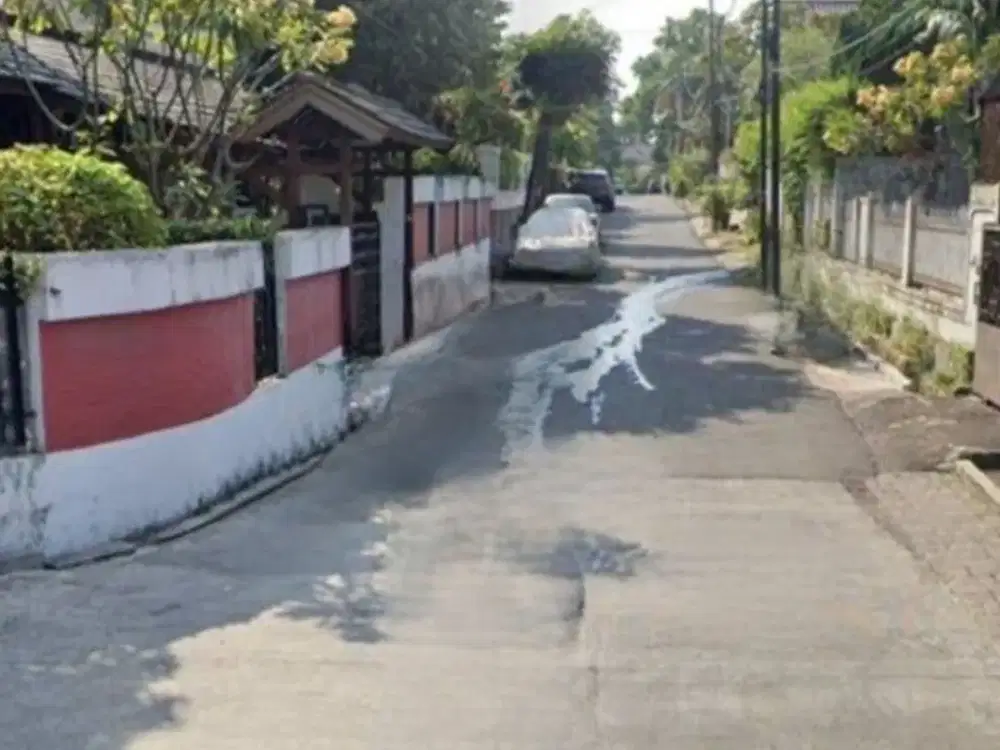 Rumah 2-lantai Siap Huni dekat Pancoran, Cawang, Kalibata City, Halim