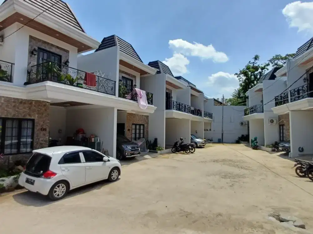 Dijual Rumah 2 Lantai dalam Cluster Dekat Stasiun LRT dan Tol Cibubur