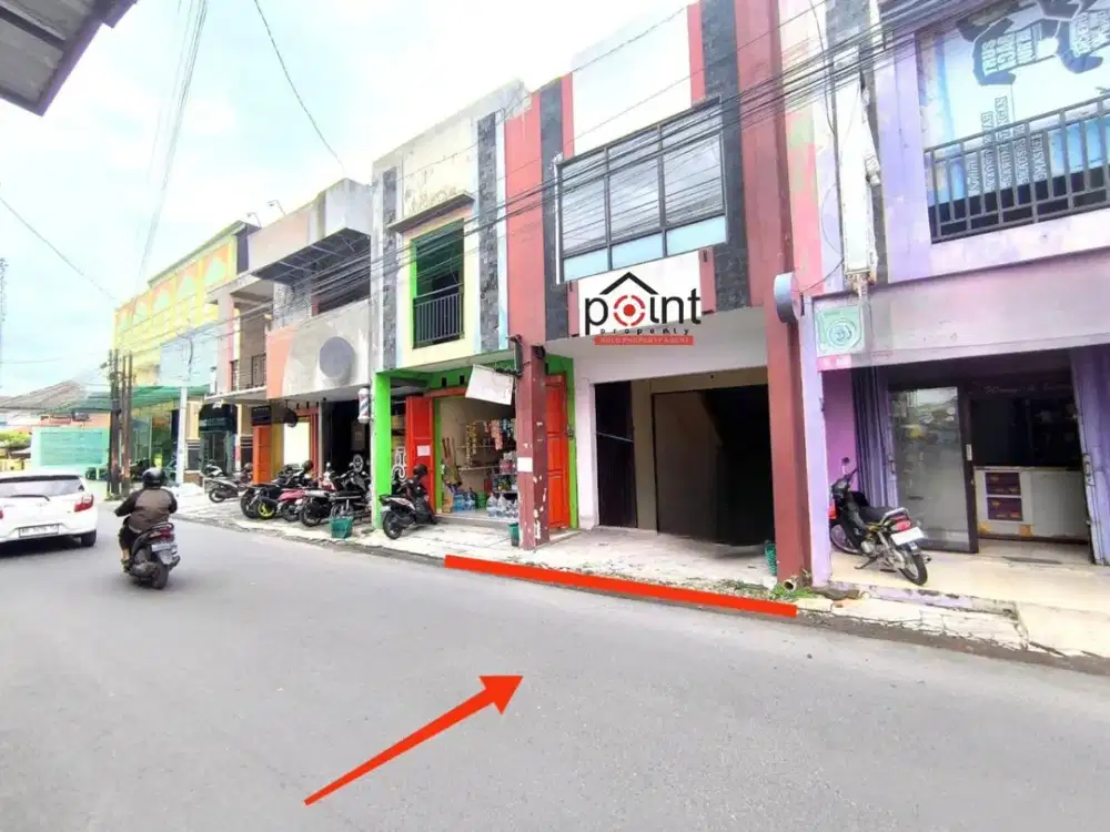 Ruko Bagus 2 lt Siap Pakai di Lingk. Bisnis UMS